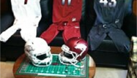 Arkansas Uniform blurry2